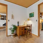 Spacious Near The בית נופש