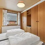 בית נופש Spacious Near The Bagenkop