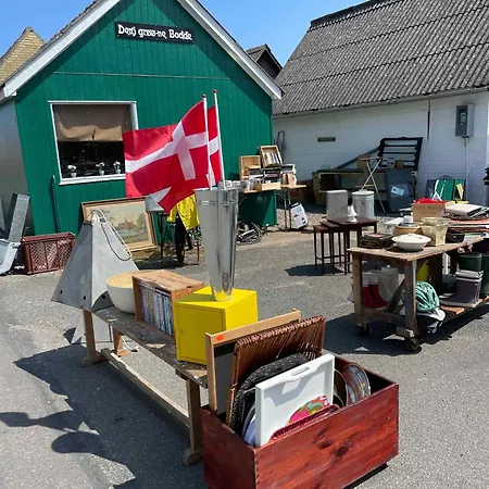 Spacious Near The Ferienhaus *