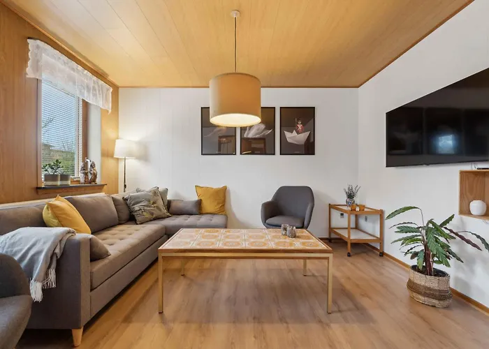 Spacious Near The * Bagenkop